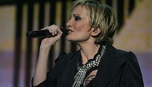 Penktadienio vakarą sostinės &bdquo;Utenos&ldquo; pramogų arenoje Vilniaus gyventojus ir svečius džiugino Prancūzijos &bdquo;muzikos ambasadorė&ldquo; Patricia Kaas