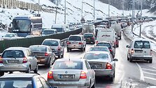 Spūstys Geležinio Vilko gatvėje ties A.Go&scaron;tauto gatve.