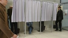 Prie i&scaron;ankstinio balsavimo vietos Vilniuje &ndash; eilės.