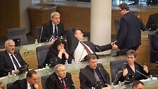 Seimas sprendžia dėl trijų &bdquo;darbiečių&ldquo; teisinės neliečiamybės naikinimo