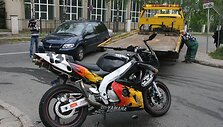 Jaunas vaikinas buvo sunkiai sužalotas antradienio popietę Vilniuje susidūrus motociklui ir automobiliui.