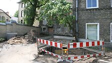 Naugarduko g. kieme namas.