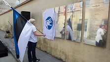 Užupio konstituciją atidengė trijų respublikų prezidentai.