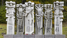 Vilniaus Antakalnio kapinėse apipai&scaron;ytas paminklas sovietų kariams