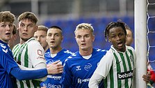 Kipras Kažukalovas, Mathias Oyewusi