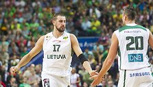 Jonas Valančiūnas ir Donatas Motiejūnas