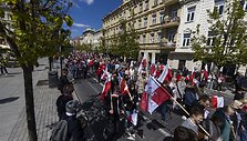 Vilniaus gatvėmis žygiavo tūkstančiai Pasaulio lenkų dienos dalyvių