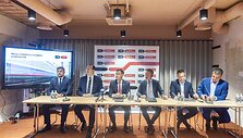 &bdquo;LTG Link&ldquo; naujų elektrinių ir elektrinių&ndash;baterinių traukinių vie&scaron;ojo pirkimo sutarties pasira&scaron;ymas