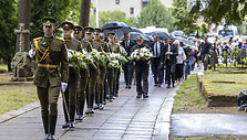 Medininkų žudynių pagerbimo ceremonija Antakalnio kapinėse