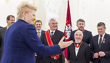 Lietuvos krep&scaron;inio rinktinė su Dalia Grybauskaite