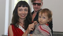 Į gimtadienį susirinko būrys svečių.