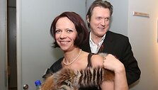 Jubiliatą su &scaron;vente sveikino gausus muzikos atlikėjų būrys ir jam skyrė dainas bei originalias dovanas.