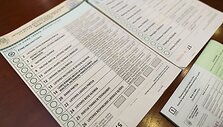 Prezidentė Dalia Grybauskaitė i&scaron; anksto balsuoja savivaldybių tarybų rinkimuose 