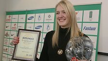 Gintarė Petronytė su dovanomis