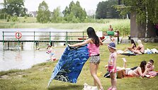&Scaron;e&scaron;tadienį saulė žmones džiugino neilgai &ndash; ją popiet pakeitė lietus.