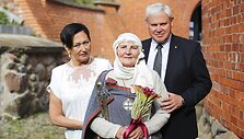Ona Skaistutė Idzelevičienė, Irena Nakienė-Kontautaitė ir Vytautas Grubliauskas