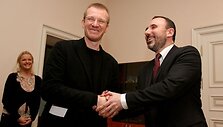 Nacionalinio dramos teatro vadovas Martynas Budraitis ir kultūros ministras Arūnas Gelūnas