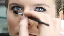 Kompanija &bdquo;Mary Kay&ldquo; lietuvaitėms pristatė &scaron;iltojo sezono makiažo madas. 