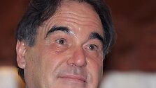 Oliveris Stone`as 