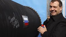 D.Medvedevas per &bdquo;Nord Stream&ldquo; atidarymą