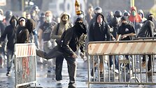 Bijoma, kad Londone vėl gali įvykti masiniai neramumai