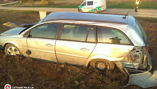 &bdquo;Opel Vectra&ldquo; avarija Kupi&scaron;kio rajone