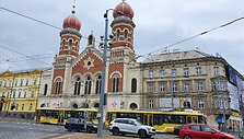 Pilzeno žydų maldos namai įsispraudę tarp dviejų pastatų, tikima, kad ir tai lėmė jų i&scaron;saugojimą