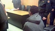 Vilniuje teisiamas nigerietis E.Ezikeris maldavo nebelaikyti jo suimto.