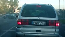 Pagal i&scaron;metamųjų dujų kiekį kitas transporto priemones akivaizdžiai lenkiantis automobilis