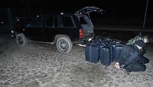 Įtariamieji ir visureigis &bdquo;Nissan Terrano&ldquo;