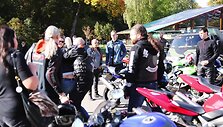 per-baikeriu-sezono-uzdarymo-svente-kilo-mustynes