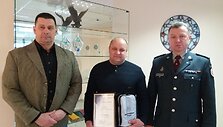 Alytaus policijos vadovų apdovanotas Arūnas Žvaliauskas.
