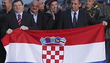 Antė Gotovina ir Mladenas Markačas Kroatijoje buvo sutikti kaip didvyriai