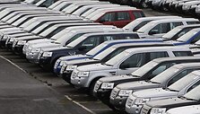 Automobilių pardavimo rinka Indijoje auga