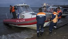 Nuskendus laivui &ndash; vis dar nežinia, kiek žmonių žuvo