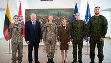 G.Venčkauskaitė, A.Anu&scaron;auskas, L.Jasiūnaitė, L.Asadauskaitė, J.Kinderis ir M.Knystautas