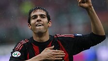 &Scaron;iame sezone Kaka &bdquo;AC Milan&ldquo; gretose sužaidė 31 rungtynes ir įmu&scaron;ė 16 įvarčių.