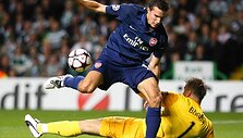 Didžiausią intrigą kėlusioje &bdquo;Arsenal&ldquo; ir &bdquo;Celtic&ldquo; dvikovoje pergalę rezultatu 2-0 &scaron;ventė anglai