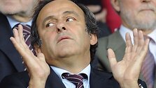 M.Platini nuomone, &bdquo;Manchester United&ldquo;, &bdquo;Chelsea&ldquo; ar &bdquo;Inter&ldquo; klubą su dabartinėmis skolomis galėtų pirkti tik kvailys