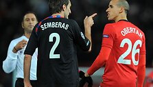 Mačo pabaigoje su &bdquo;Manchester United&ldquo; naujoku G.Obertanu susistumdęs lietuvis D.&Scaron;emberas buvo priverstas palikti aik&scaron;telę