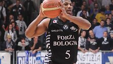 Prie&scaron; persikeldamas į &bdquo;Olympiacos&ldquo; J.Pennas žaidė &bdquo;Virtus&ldquo; klube