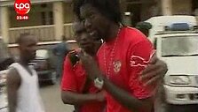Ginkluotų užpuolikų taikiniu tapusiame Togo futbolo rinktinės autobuse važiavo ir tokios pasaulio futbolo žvaigždės kaip E.Adebayoras i&scaron; &bdquo;Manchester City&ldquo; klubo