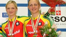 Gintarė Gaivenytė ir Simona Krupeckaitė