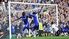 Nepaisant visų &bdquo;Tottenham&ldquo; futbolininkų protestų, pergalę i&scaron;kovojo &bdquo;Chelsea&ldquo;.