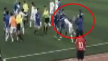 Žiauriai varžovą užsipuolęs Armandas Masimzhanovas daugiau niekada nebegalės profesionaliai žaisti futbolo.