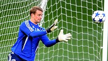 Manuelis Neueris.