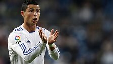 Cristiano Ronaldo gali grįžti rungtyniauti į Angliją.