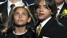 Michaelo Jacksono vaikai &ndash; Paris ir Prince'as Michaelas I.