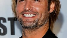 Joshas  Holloway