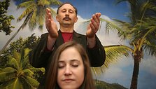 Virginijus Mockus jau 14 metų praktikuoja japoni&scaron;ką sveikatos gerinimo metodą &ndash; reiki. Meistras &scaron;io metodo nevadina alternatyvia medicina, tačiau sako, kad reiki padeda stiprinti organizmą.